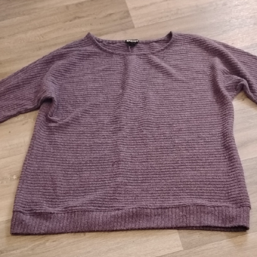Elegant Mauve Crew Neck Sweater
